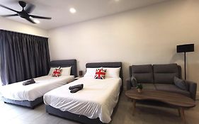 Bell Suite 4Pax Sepang Kota Warisan Klia